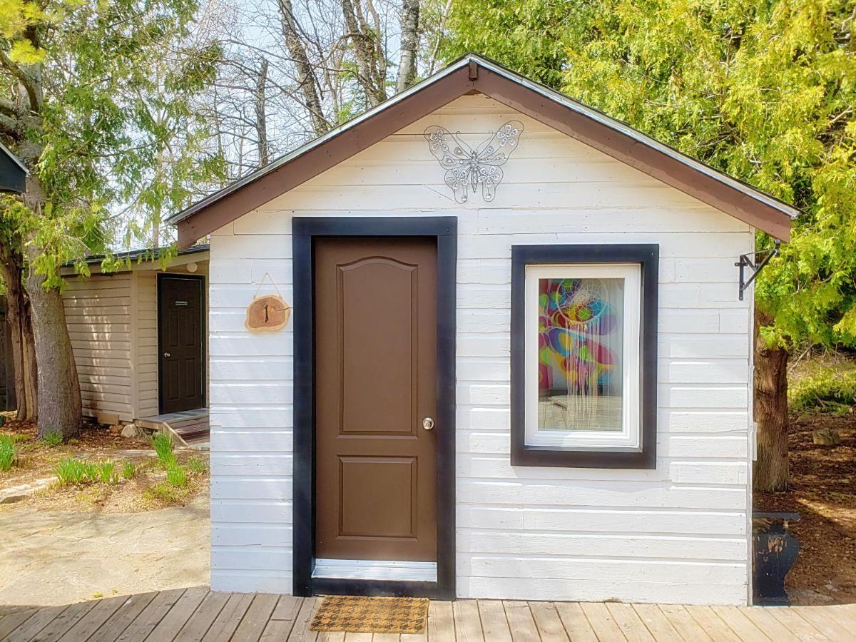 New Buddha Bing Unique Experience Cottage And Cabins Tobermory Exterior photo