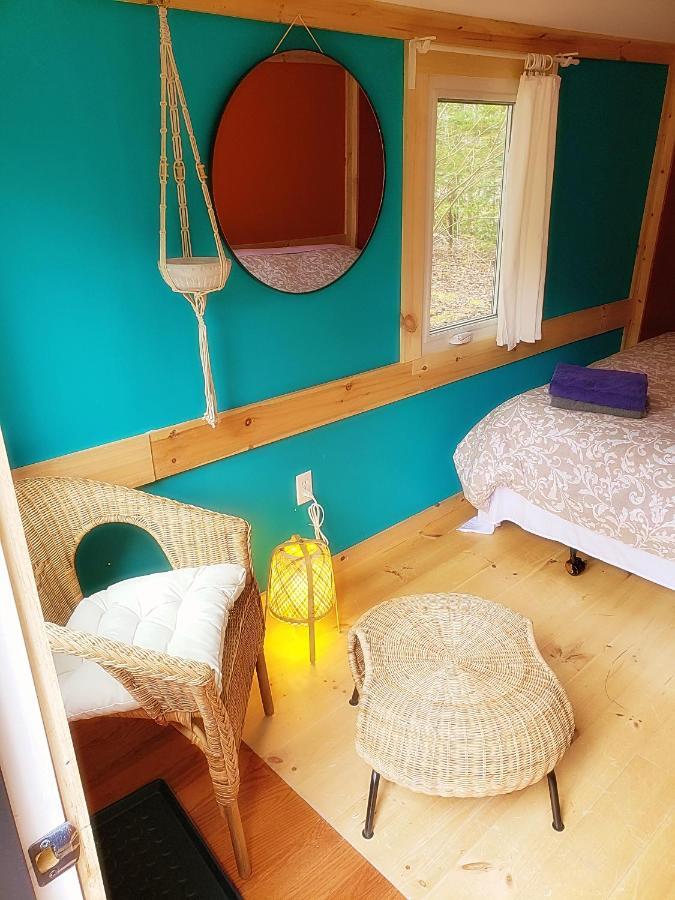 New Buddha Bing Unique Experience Cottage And Cabins Tobermory Exterior photo
